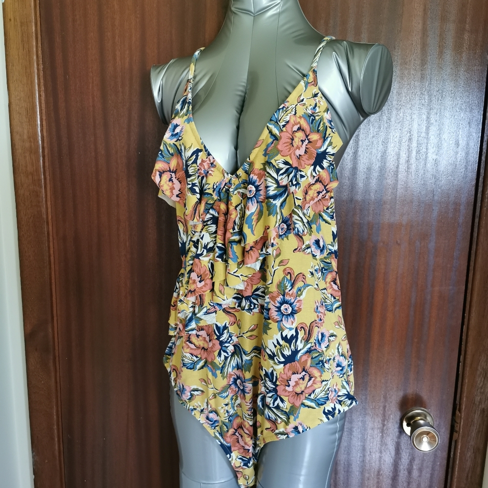 BP Floral Bodysuit Size XXL